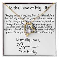 Glamorous Heart Pendant Necklace